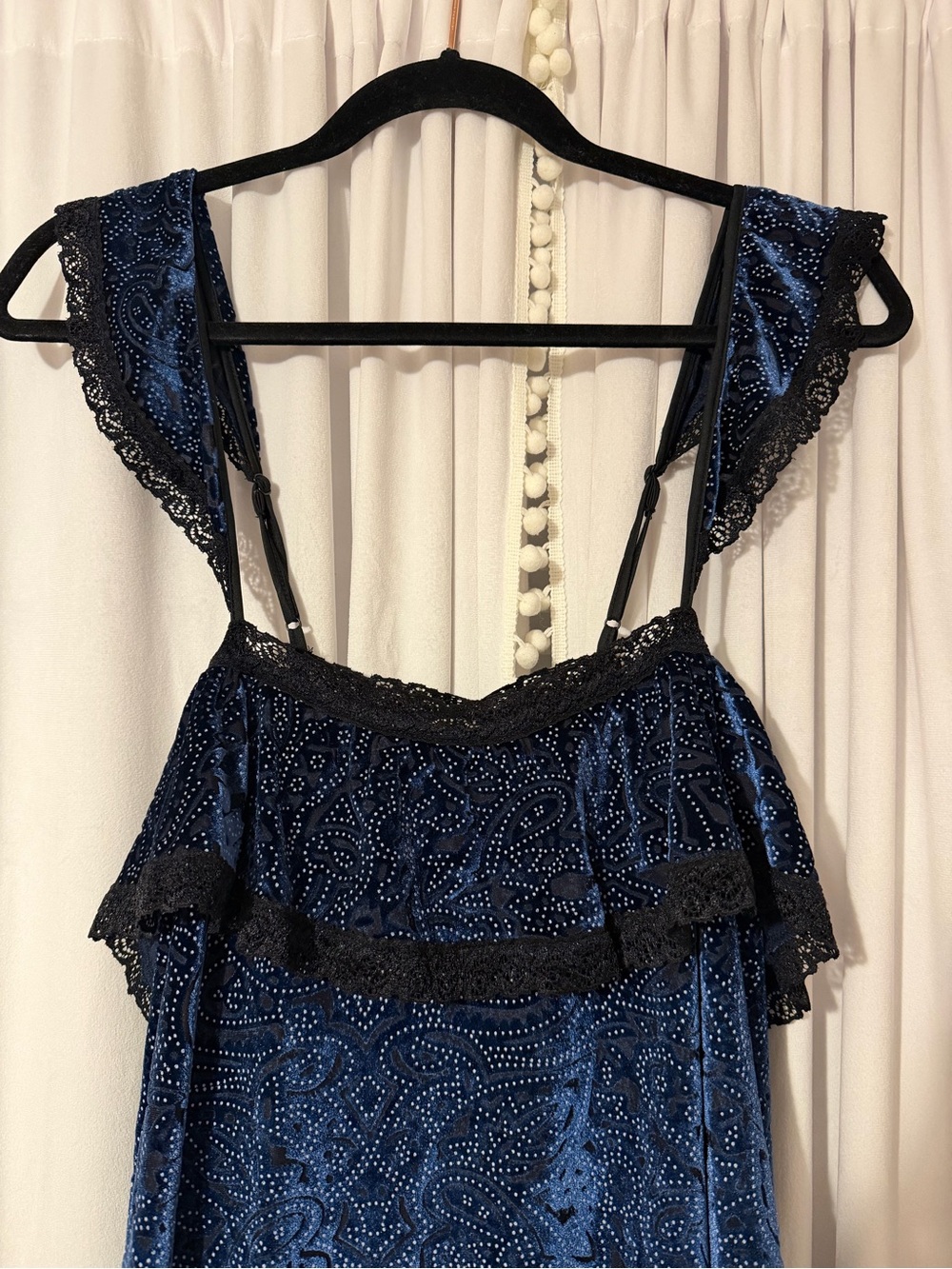Kimchi Blue Navy Blue Velvet Lace-Trim Mini Dress - Picture 3 of 4